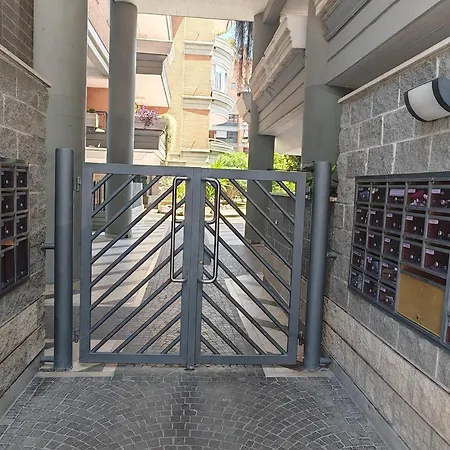 Sweet Terrace & Pool Apartamento Roma